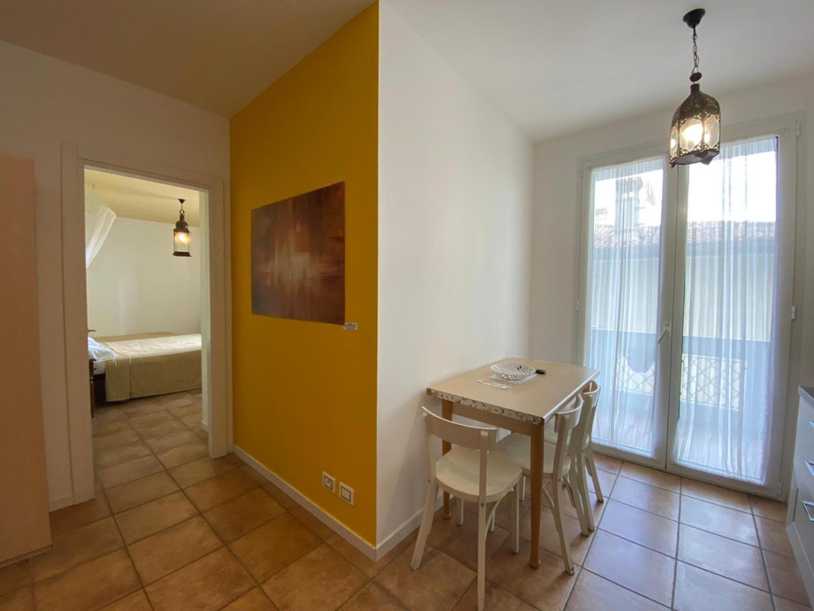Residence Ambra ลิโดดิเยโซโล ภายนอก รูปภาพ
